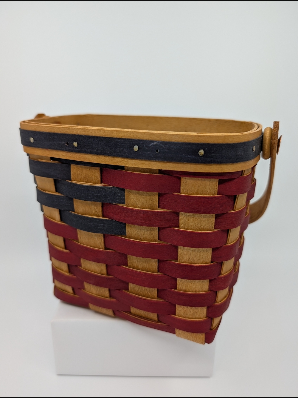 1998 Bradford Basket Company Small/Miniature American Flag Basket